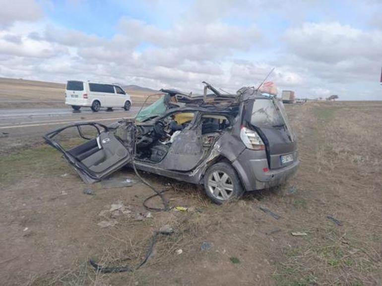 Babasından habersiz aldığı otomobil faciaya götürdü Bayram tatilinde acı son: 1 ölü, 3 yaralı