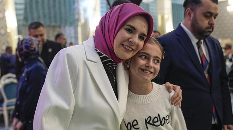 Aile ve Sosyal Hizmetler Bakanı Göktaş, şehit aileleri ve gazilerle iftarda bir araya geldi