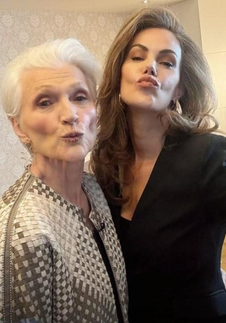 Elon Musk’ın annesi Maye Musk ve Tülin Şahinin sürpriz buluşması Kutlama anlarını paylaştı