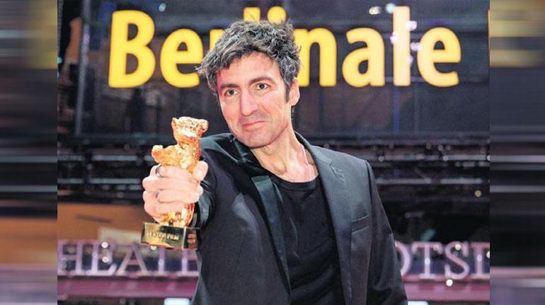 Yol ayrımları, krizler, seçimler