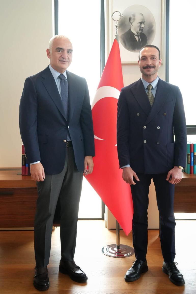 Bakan Ersoydan İsrailin idam yasasına tepki gösteren oyuncu Görkem Sevindike destek