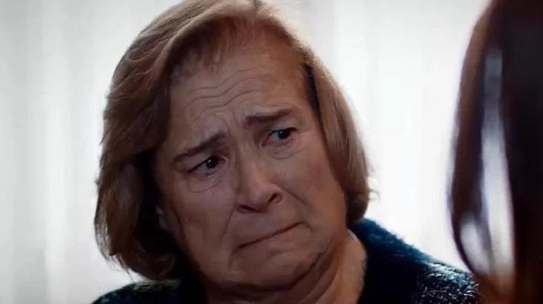 Usta sanatçıdan acı haber: Feyha Çelenk hayatını kaybetti