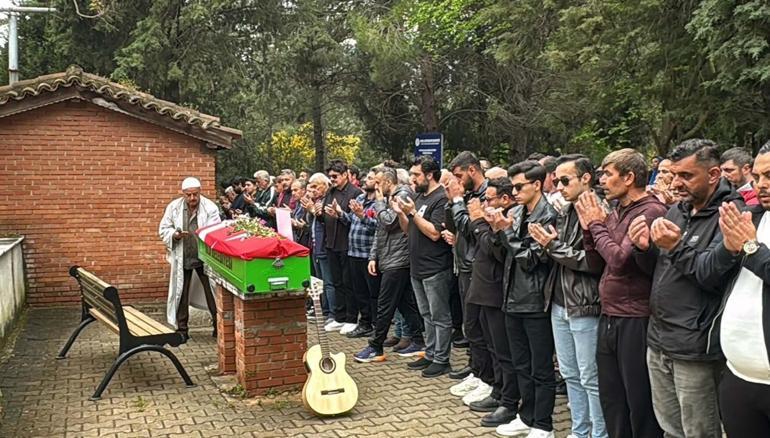 Rıza Tamere gözyaşlarıyla son veda Çok sevdiği gitarıyla uğurlandı