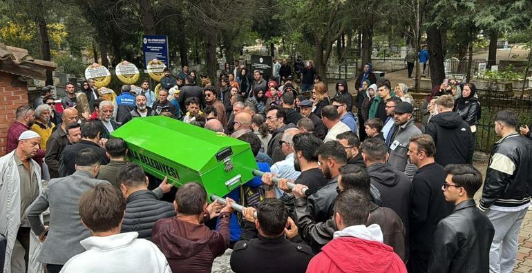 Rıza Tamere gözyaşlarıyla son veda Çok sevdiği gitarıyla uğurlandı