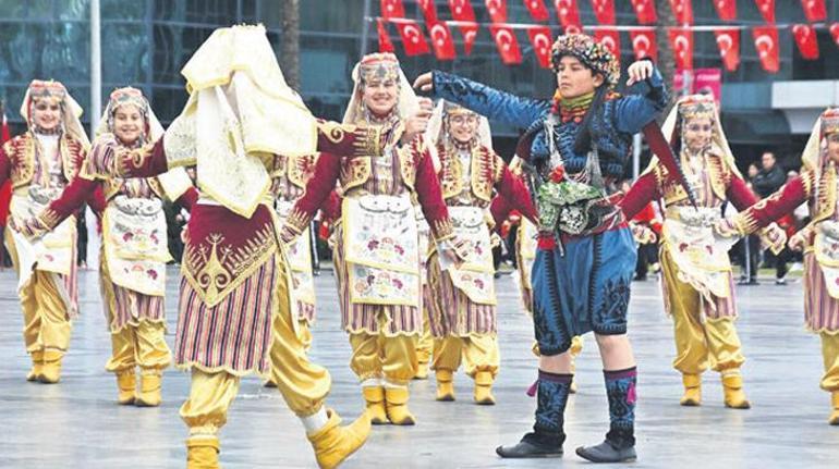 İzmir’de 23 Nisan coşkusu