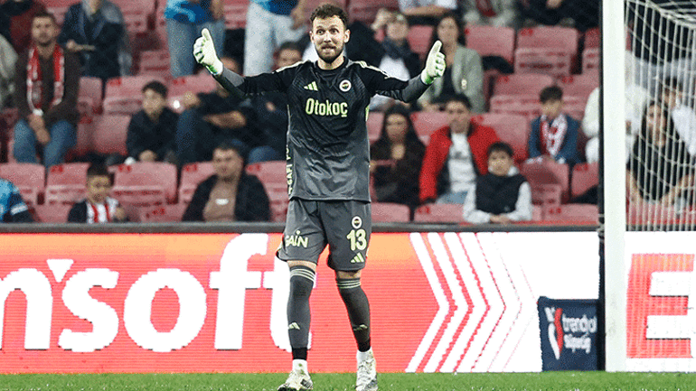 Fenerbahçede Domenico Tedescodan derbi için kaleci kararı