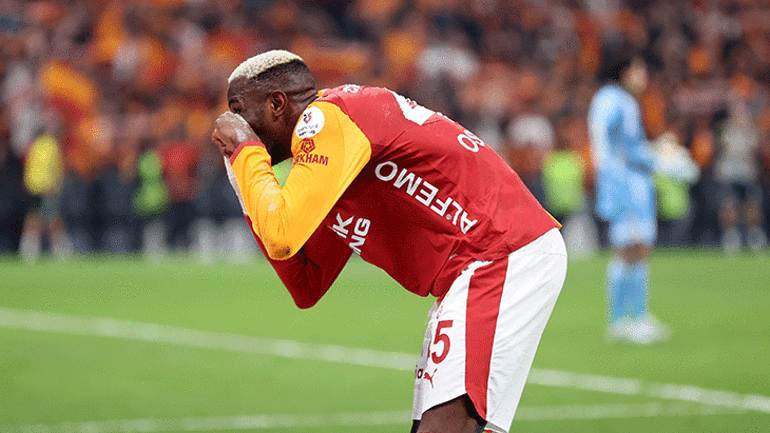 Galatasarayda Osimhen ilk 11e döner dönmez golünü attı Fenerbahçeye sargı göndermesi