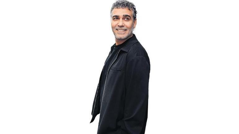 Caner Cindoruk: Bizi dönüştüren şey sanat oldu