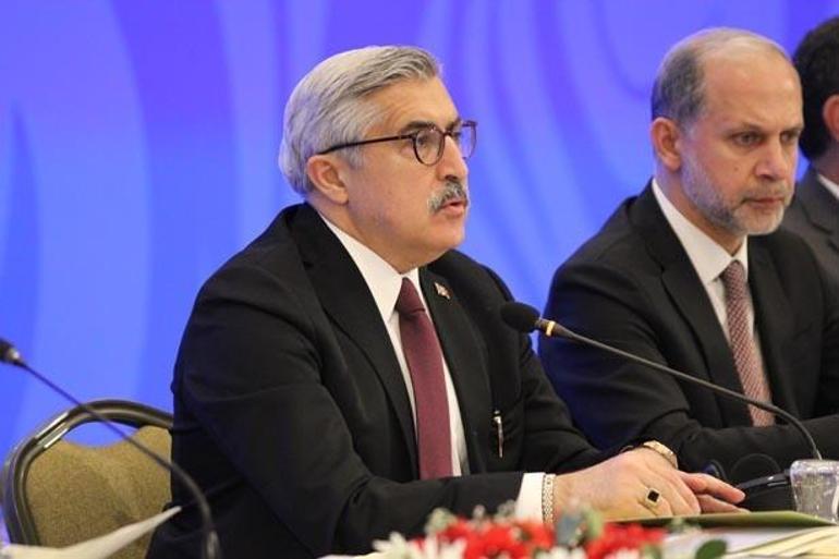 AK Parti Genel Başkan Yardımcısı Yayman, yabancı basın mensuplarıyla buluştu