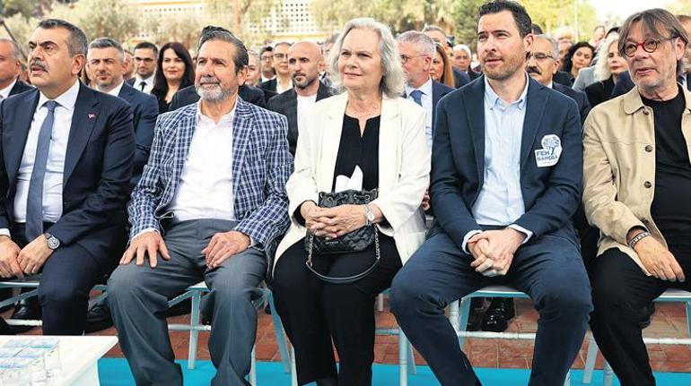 Fen Bahçeleri İzmir’de filizlendi