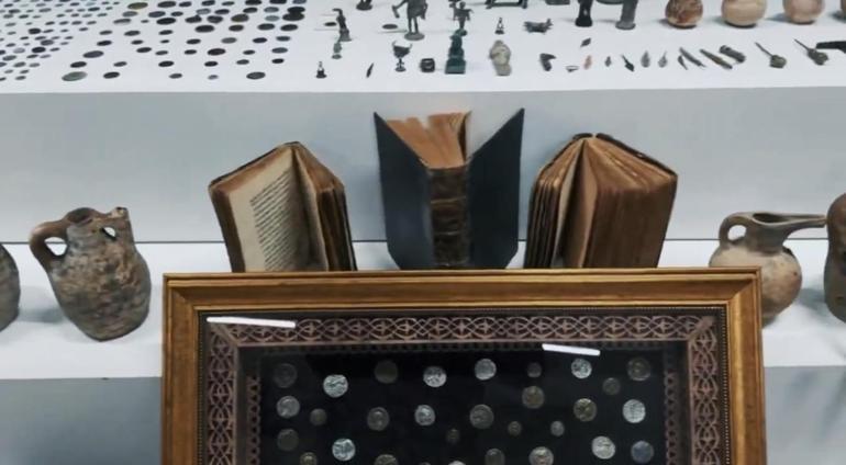 Bakan Ersoy paylaştı: 9 ilde tarihi eser operasyonu 500den fazla k&uuml;lt&uuml;r varlığı ele ge&ccedil;irildi