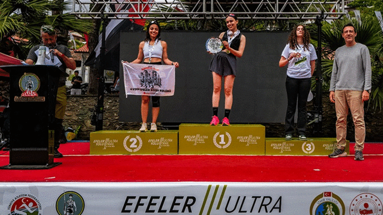 Efeler Yolu Ultra Trail’de madalyalar verildi