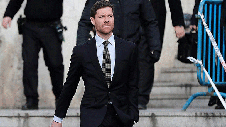 Chelseade Xabi Alonsonun ilk transferi Galatasaraydan Bonservisi ortaya çıktı