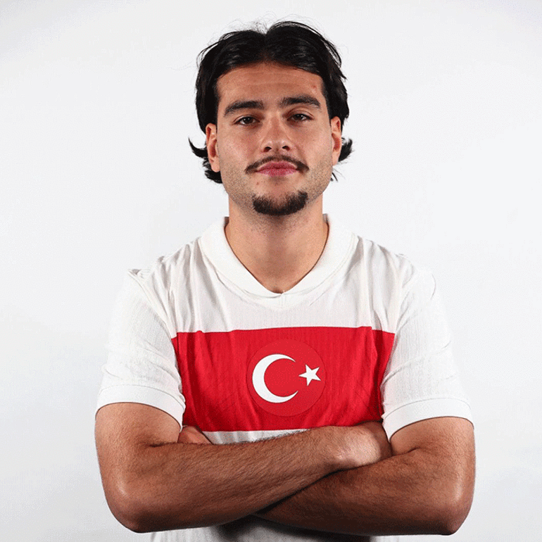 Galatasarayda transfer rotası belirlendi İbre yerli isimlere döndü