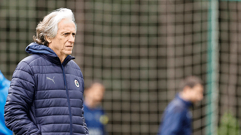 Jorge Jesustan Fenerbahçe açıklaması Belki de tamamlanması gereken bir hikayem vardır