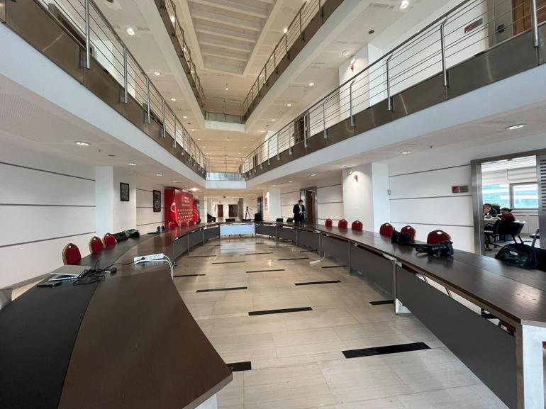 CHP Genel Merkezi’nde yaşananların izleri siliniyor İçeriden görüntüler