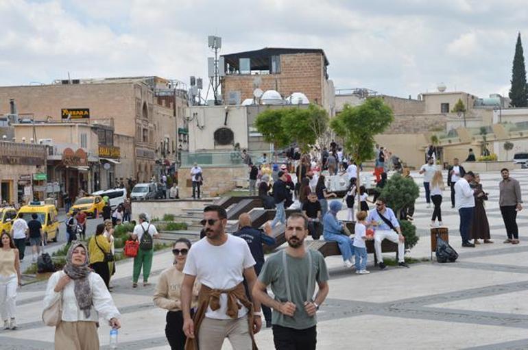 Bayram tatilinde Mardine turist akını Tarihi kentte Uzak Şehir etkisi: Oteller yüzde 100 doldu
