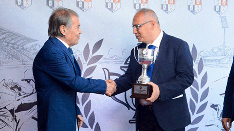 At Yarışı Yazarları Derneği Koşusunu Mister Proteo kazandı