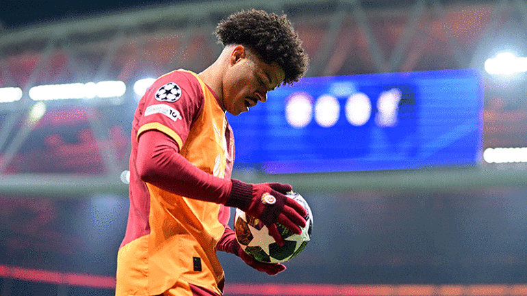 Galatasarayda yıldız futbolcudan ayrılık kararı Bonservisi belli oldu
