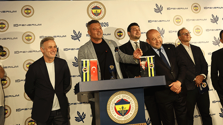 Fenerbahçenin yeni sezon formaları resmen tanıtıldı
