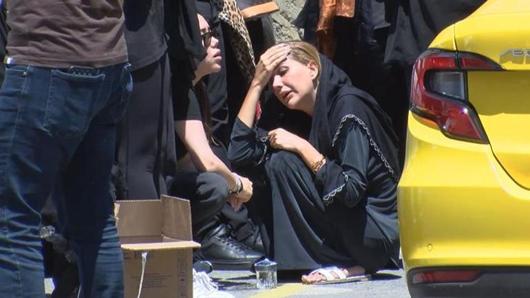 Cenazede büyük öfke Can Polatın annesinden Dilan Polata şok sözler: Allah onun belasını versin