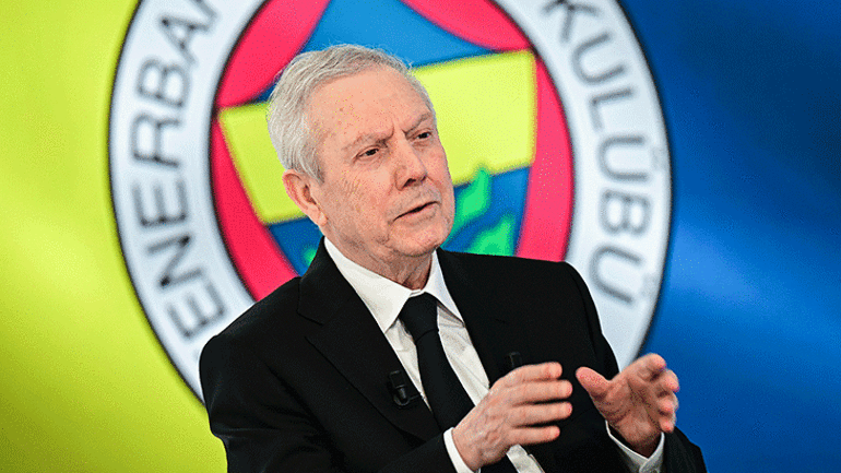 Fenerbahçede Başkan Aziz Yıldırımdan teknik direktör açıklaması Aykut Kocaman iddiaları gündemdeydi