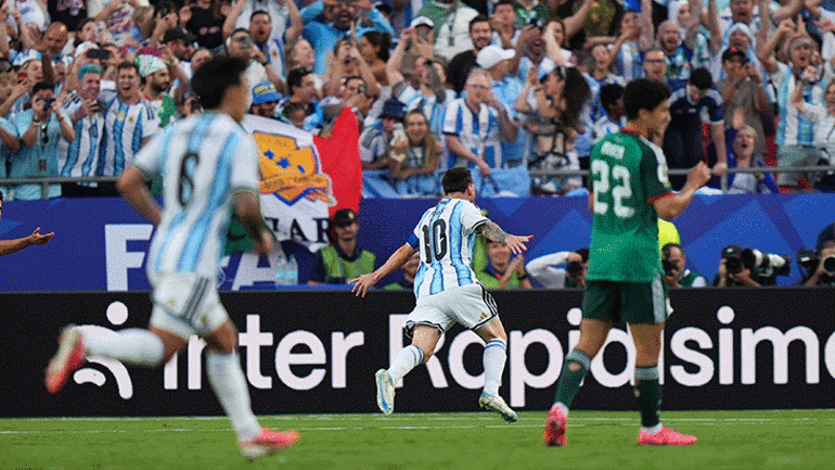 Lionel Messi, gol krallığında zirvede Dünya Kupasında amansız yarış