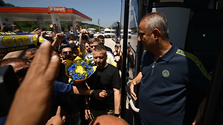 Fenerbahçe’ye Düzce’de coşkulu karşılama