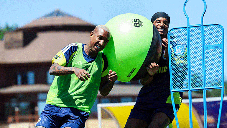 Fenerbahçede Vedat Muriqi sonrası Talisca şoku