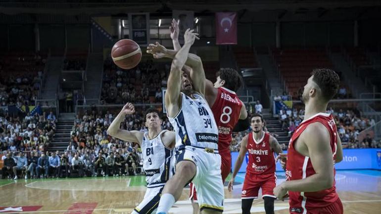 12 Dev Adam, Bosna Herseki devirdi Grupta liderliği garantiledi