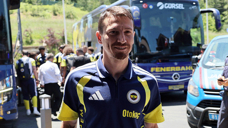 Fenerbahçede Mert Hakan Yandaş imzayı attı Kazanacağı maaş resmen açıklandı