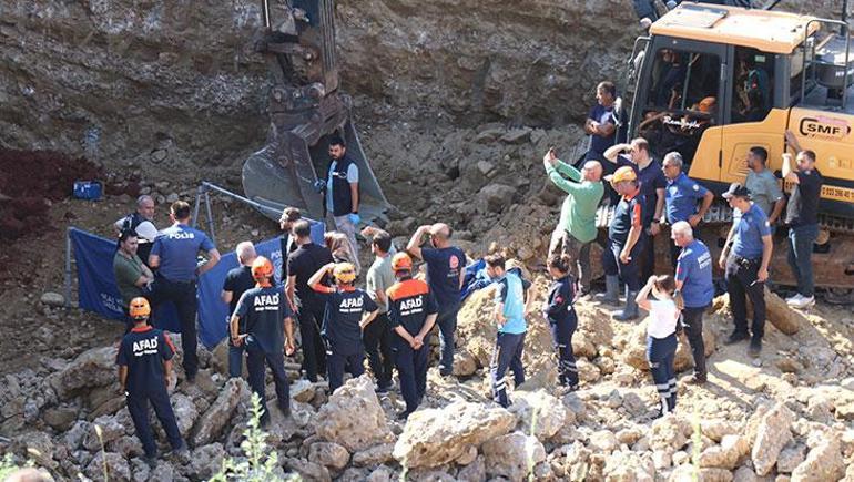 Denizlide inşaat kazısında facia İş makinesinden indi, tonlarca toprağın altında kaldı