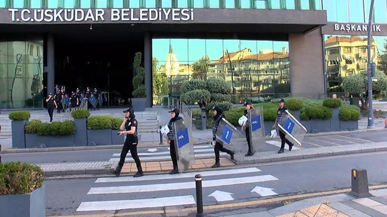 Son dakika... Üsküdar Belediye Başkanı Sinem Dedetaş gözaltına alındı