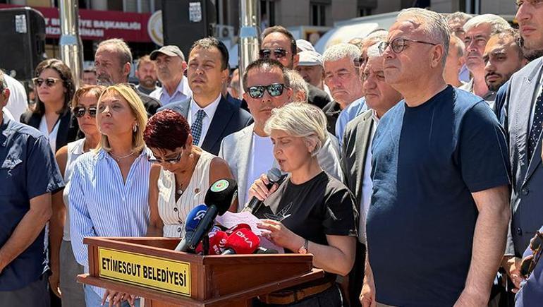 Son dakika... Etimesgut Belediye Başkanı Erdal Beşikçioğlu gözaltına alındı