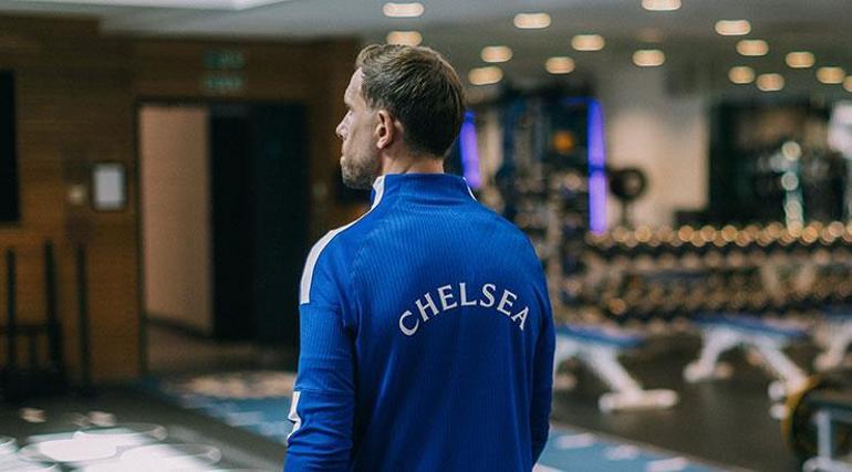 Liverpoolun eski yıldızı Henderson, Chelsea ile anlaştı