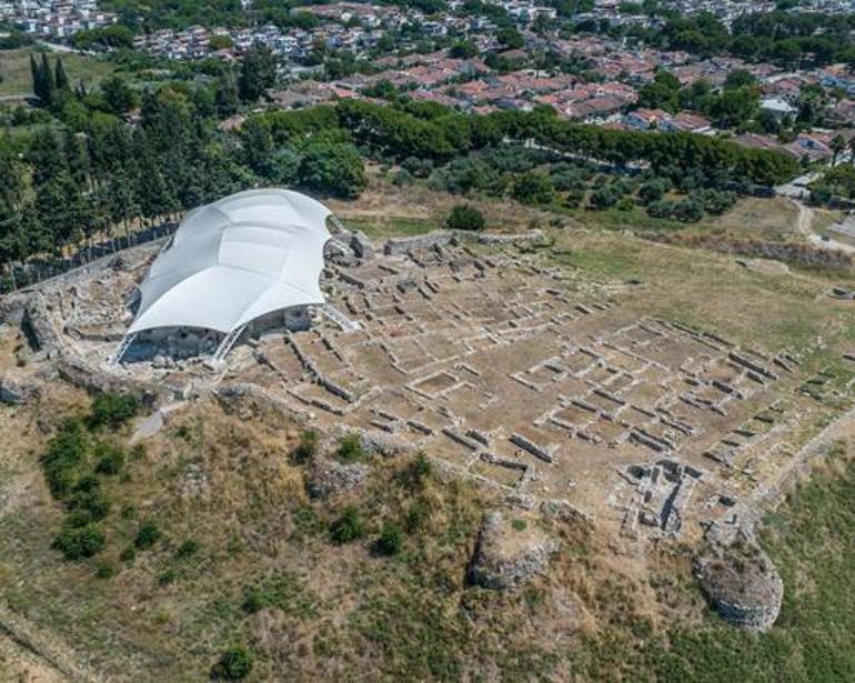 26 yıllık kazının büyük ödülü Kuşadasındaki 8 bin yıllık sır UNESCO listesine girdi