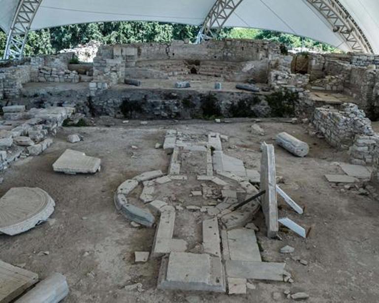 26 yıllık kazının büyük ödülü Kuşadasındaki 8 bin yıllık sır UNESCO listesine girdi