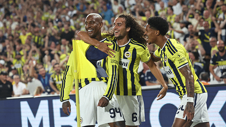 Avrupada galibiyet sonrası Halil Özerden övgü Işıl ışıl bir Fenerbahçe izledik