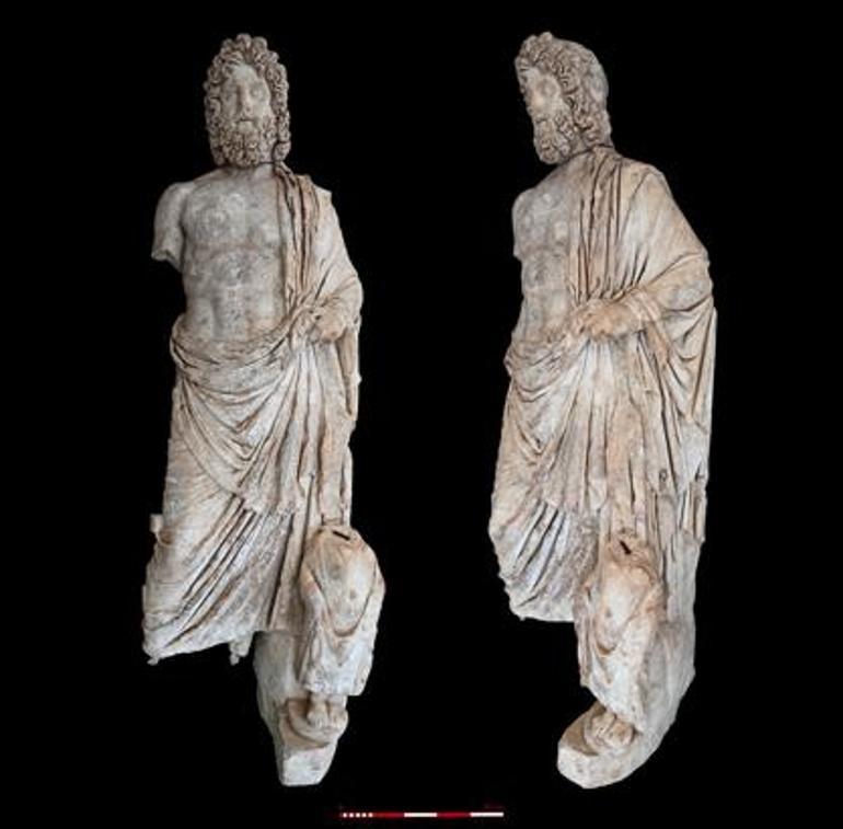 Aspendosta 1800 yıllık tarihi keşif Şifanın sembolü dev heykel gün yüzüne çıktı