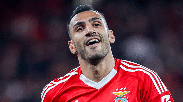 Pavlidis tamam sıra Benficada Fenerbahçeden dünyaları istedi