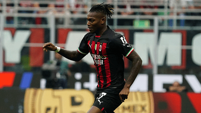 Galatasaraydan Rafael Leao hamlesi Revize edilen teklif belli oldu