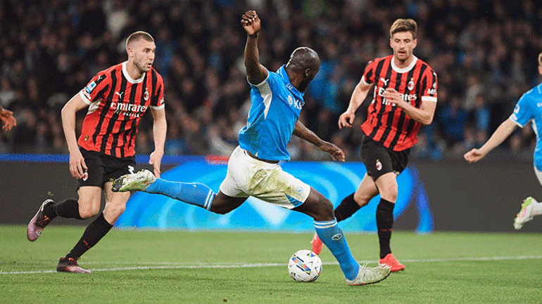 Fenerbahçeye Lukaku transferinde müjde Napoli bonserviste indirime gidiyor