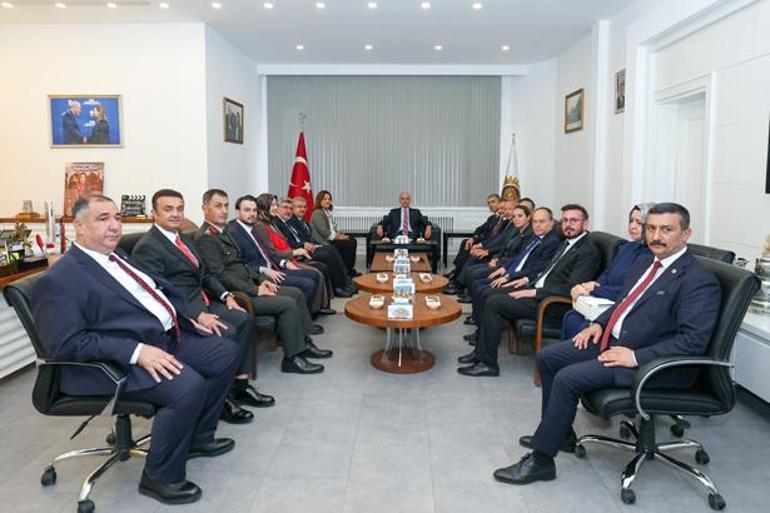 6a8edc98066eb42d29b0d7fd.jpg