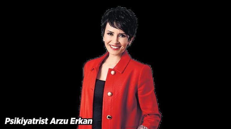 “Bireyler yetersizlik hissiyle kuşatılmış durumda