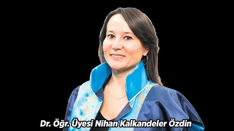 “Bireyler yetersizlik hissiyle kuşatılmış durumda