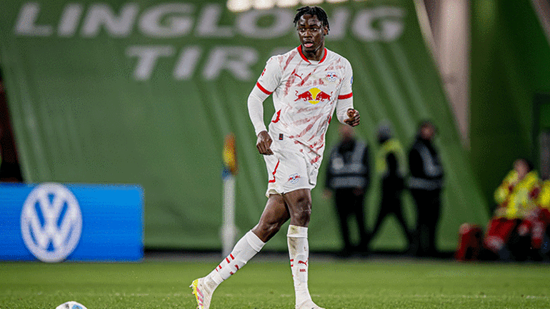 Galatasaray, Bitshiabu’yu kiraladığını resmen açıkladı Oyuncu İstanbula geldi