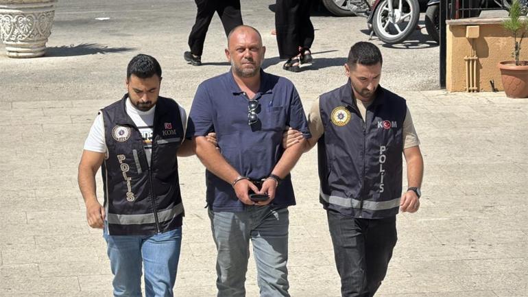 Rüşvet pazarlığı kamerada Buluşmada beklenmedik sürpriz: Şuradaki arkadaşlar emniyetten
