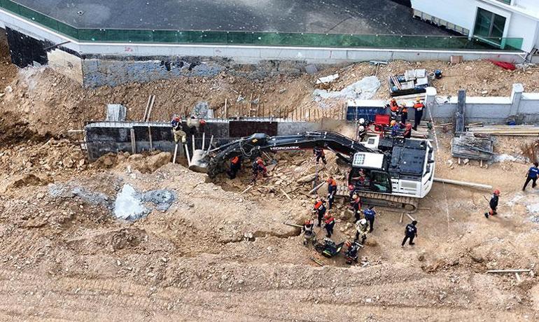 Başakşehir’de göçük 25 yaşındaki işçi hayatını kaybetti
