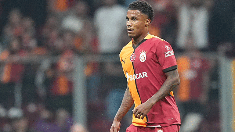Galatasarayda Ismail Jakobstan Okan Buruk itirafı Mutlaka bir efsane olacak