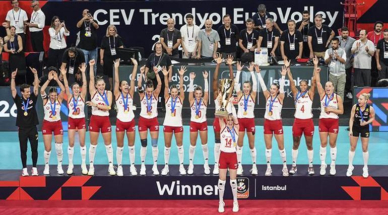Bir kariyer, 25 kupa: Türk voleybolunun yaşayan efsanesi Eda Erdem